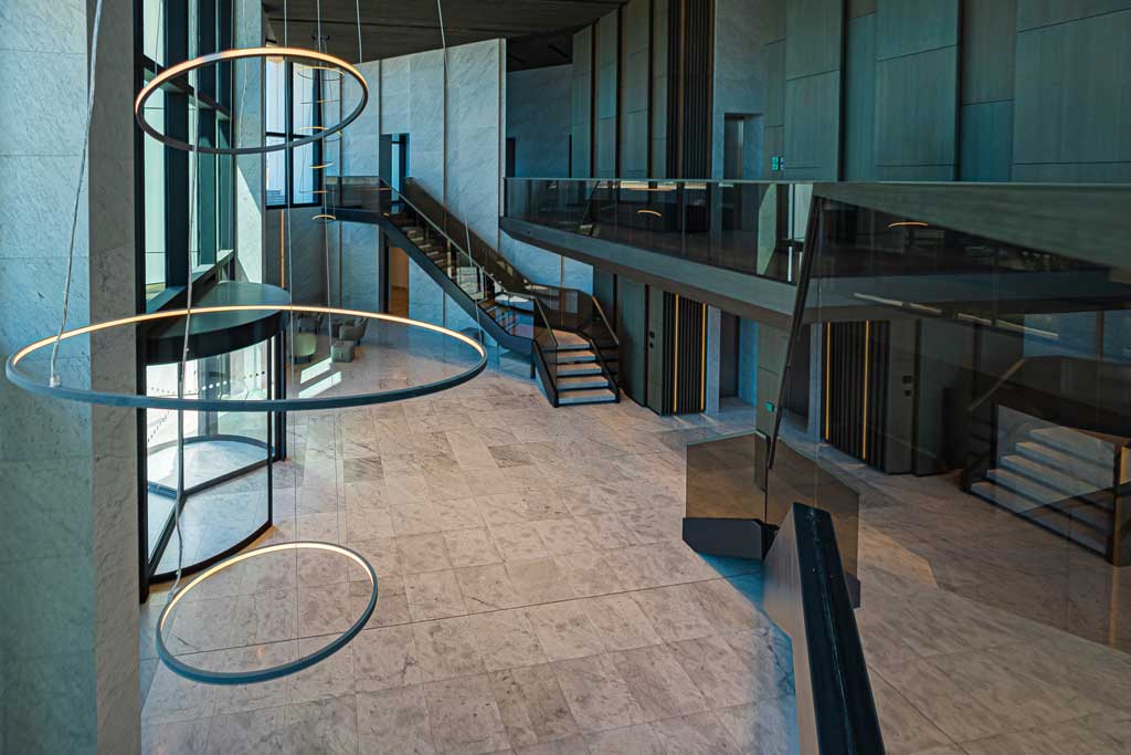 Modern tower with magnificent sea views and its own territory 12