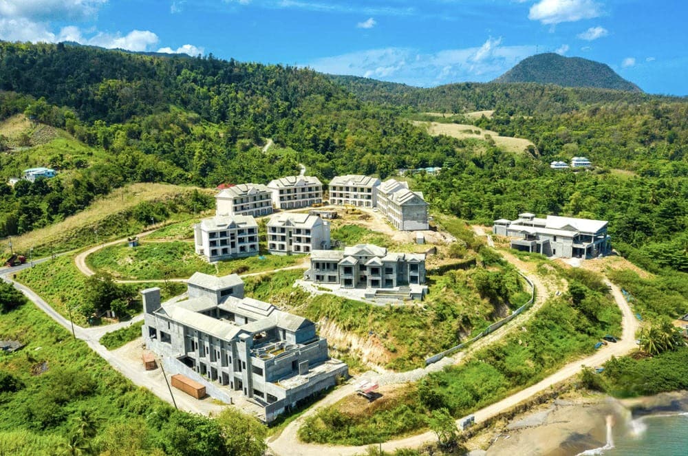Share and full ownership in a five-star resort managed by Autograph Collections (premium branded by Marriott) 25