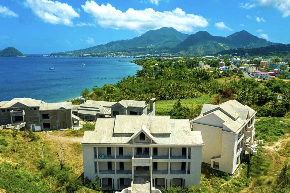 Share and full ownership in a five-star resort managed by Autograph Collections (premium branded by Marriott) 29