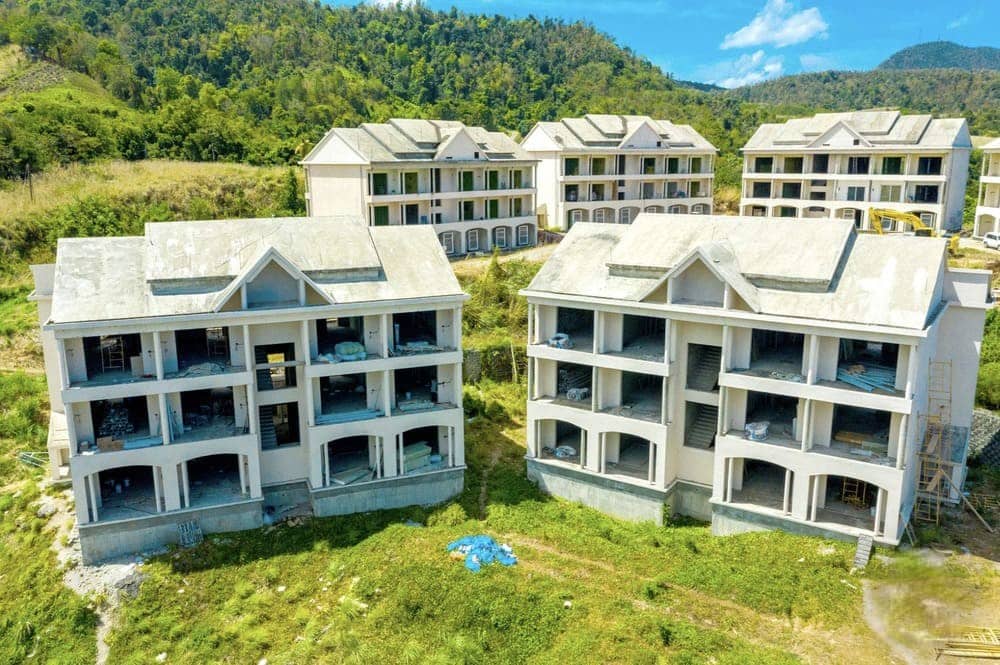 Share and full ownership in a five-star resort managed by Autograph Collections (premium branded by Marriott) 30