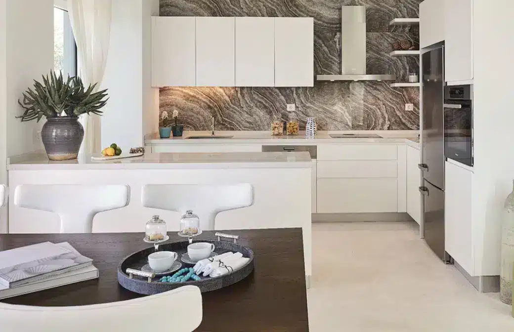 Villa in a residential complex with a private beach 10