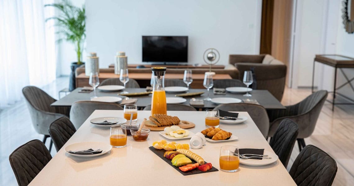Apartments in a luxury residence with infrastructure and panoramic views of the city 9