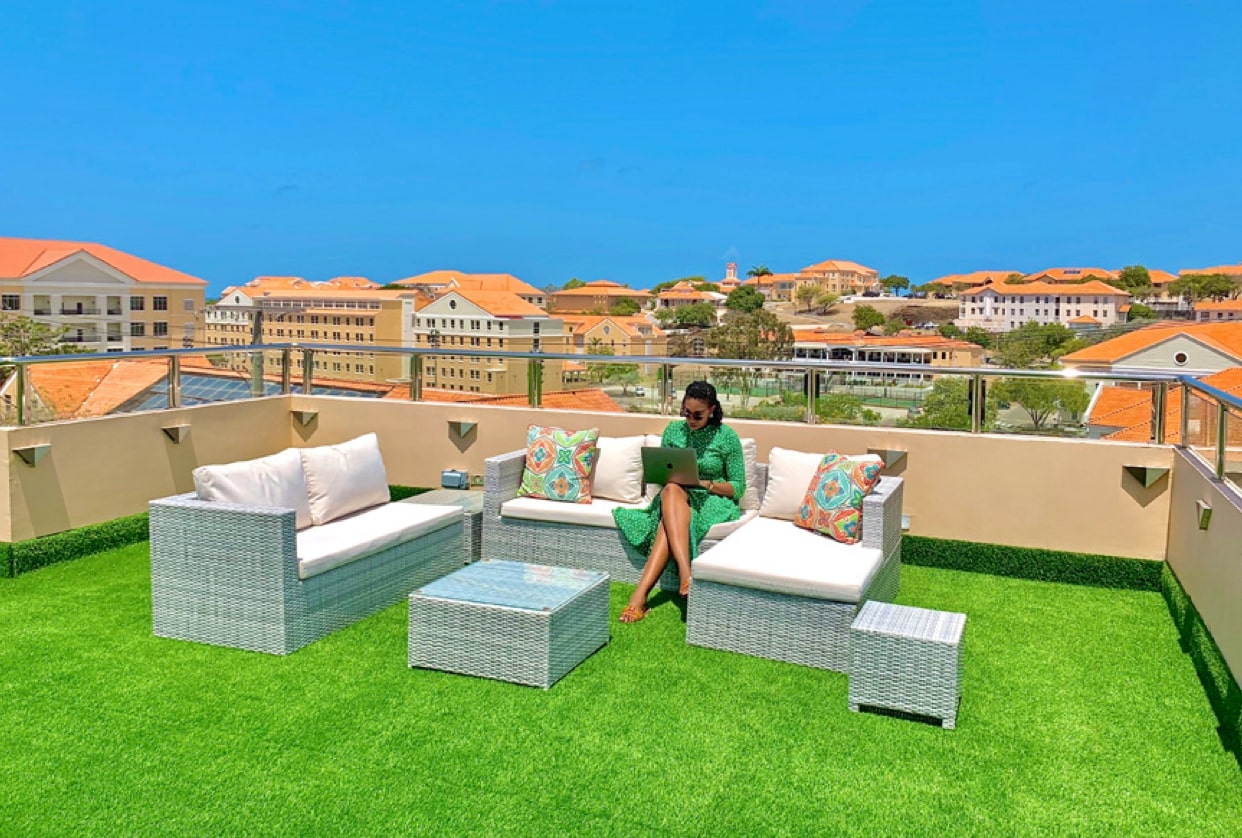 Share and apartments in a full ownership in a residential complex near the university 11