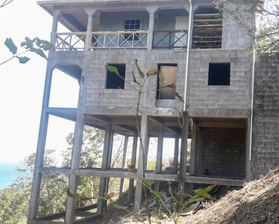 Duplex ocean view house on Carriacou island 3