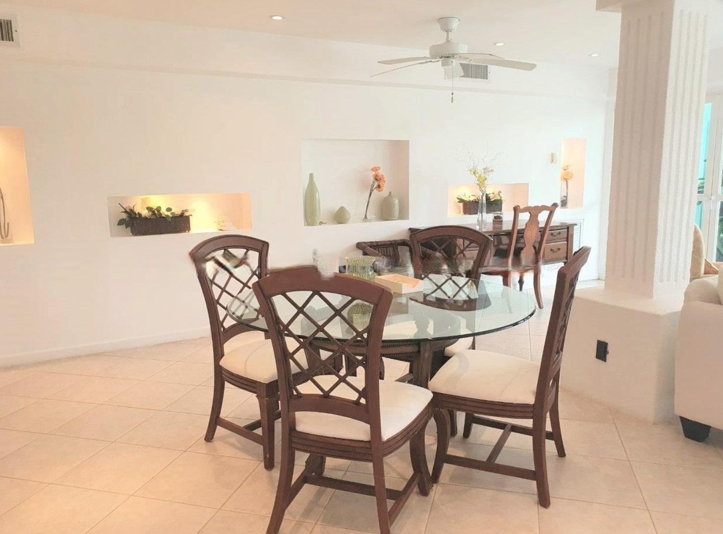 Two-level villa with a pool on the coast of the island of Antigua 26