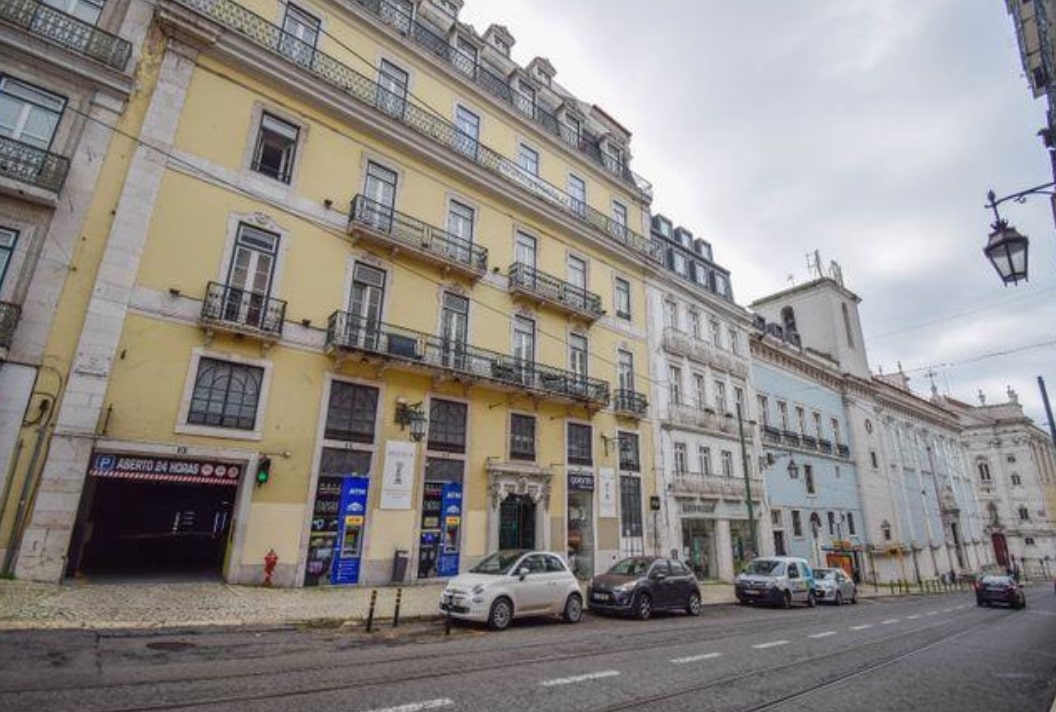 Office space in a prestigious area of Lisbon 22