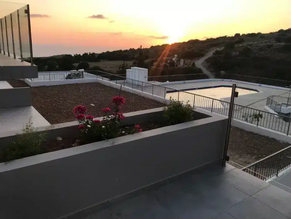 Villa panoramic sea and mountain views 9