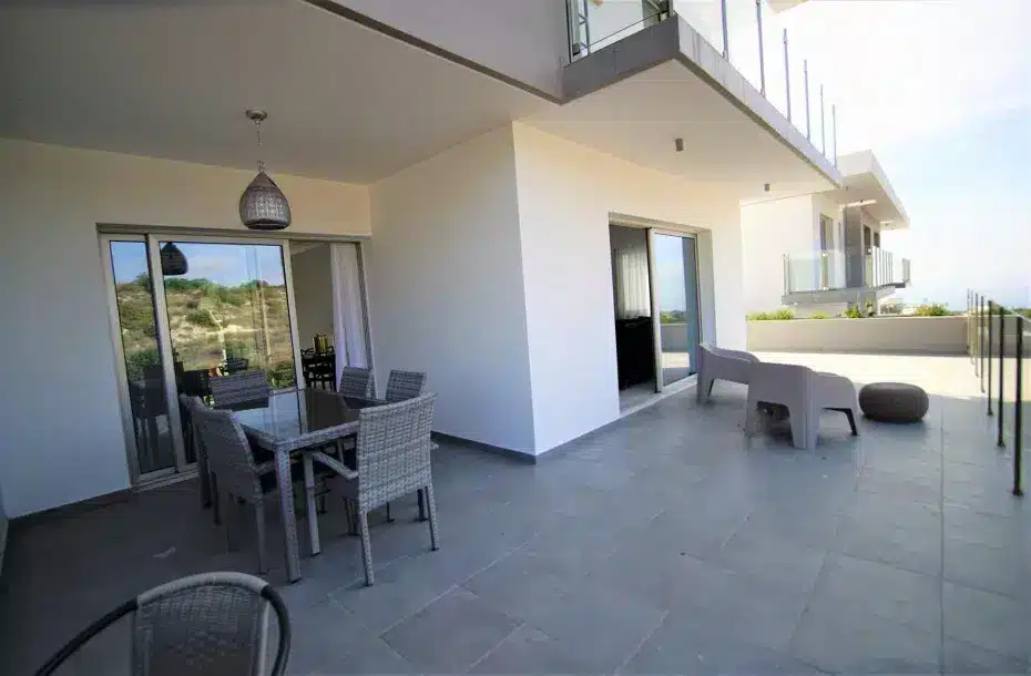 Villa panoramic sea and mountain views 5
